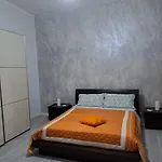 Flat شقة *