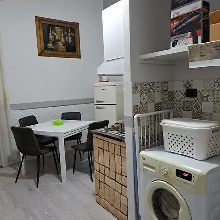 Flat Apartament Pompeja